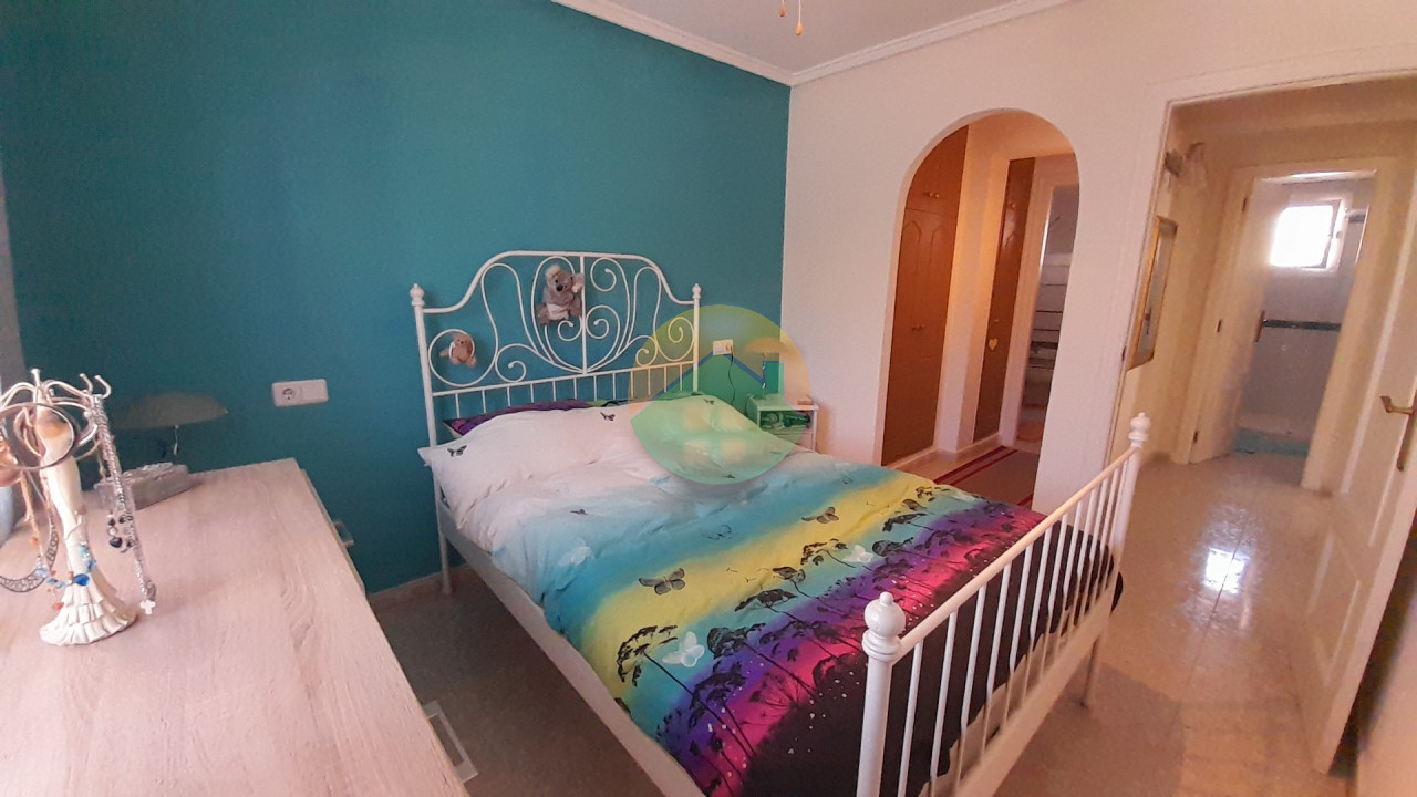 3 Bedroom Detached For Sale