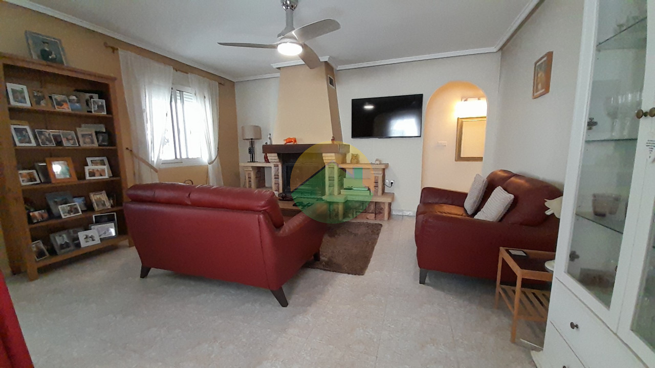 3 Bedroom Detached For Sale