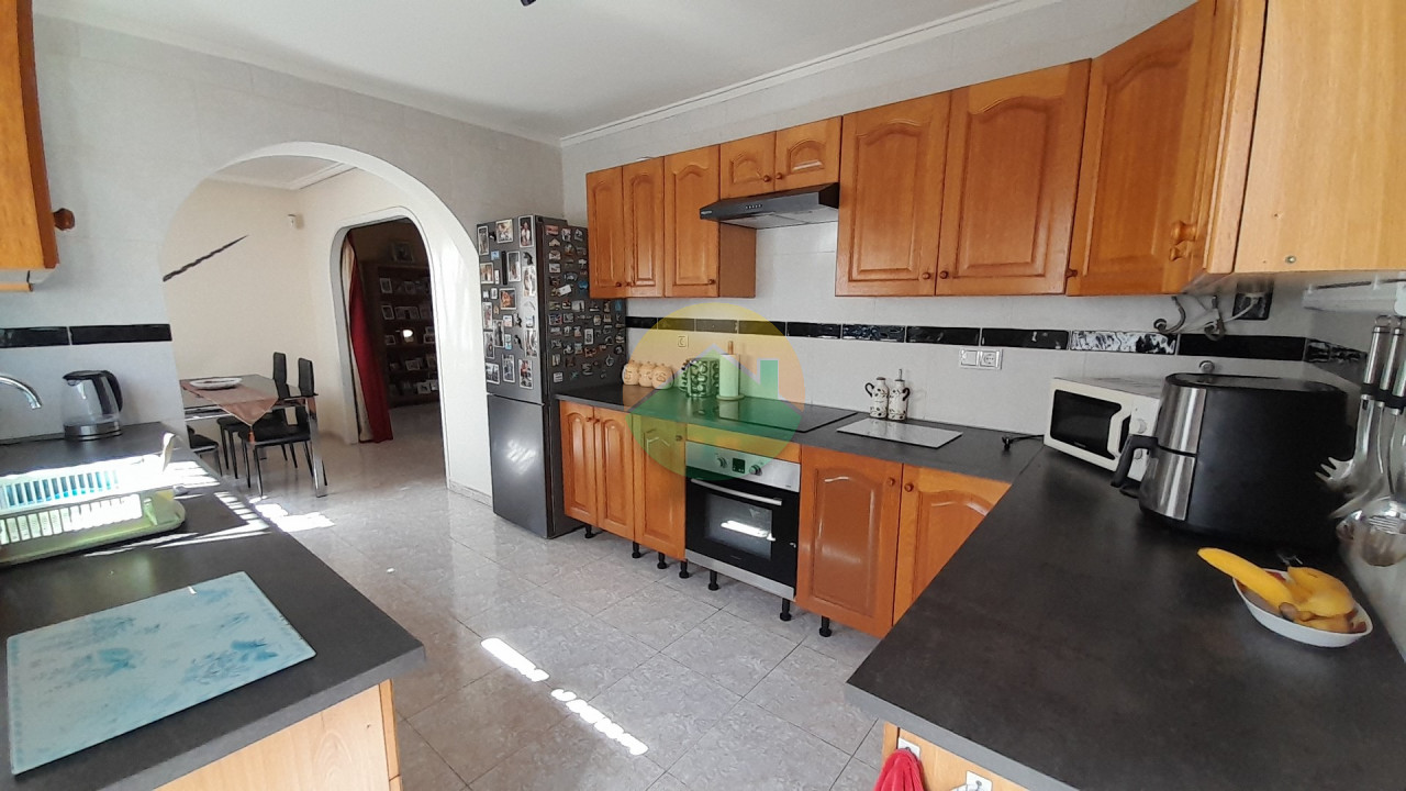 3 Bedroom Detached For Sale