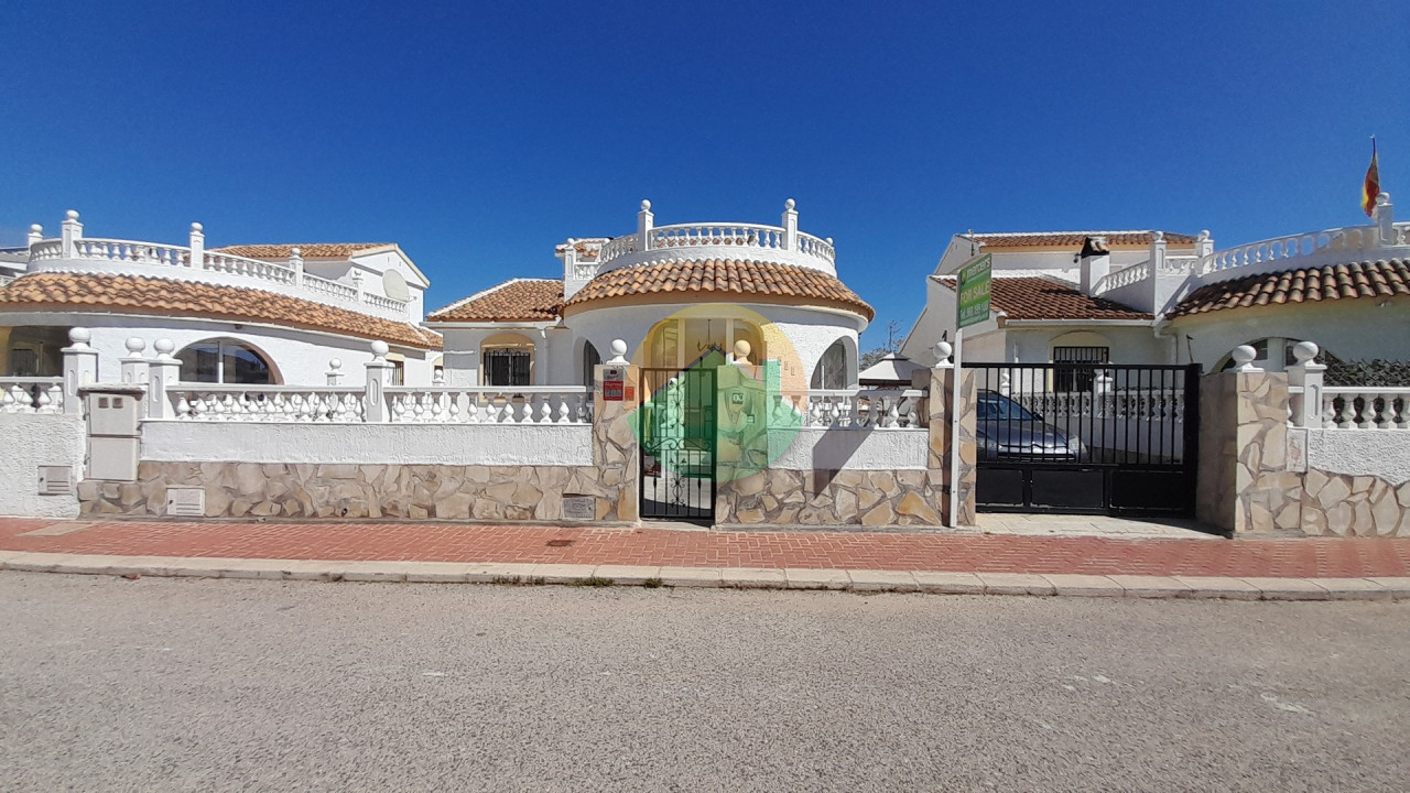 3 Bedroom Detached For Sale