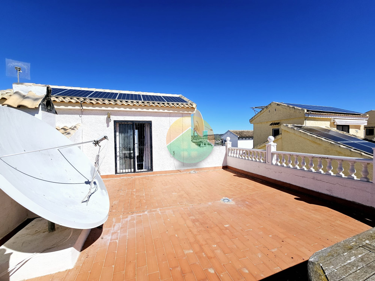 3 Bedroom Semi-Detached For Sale