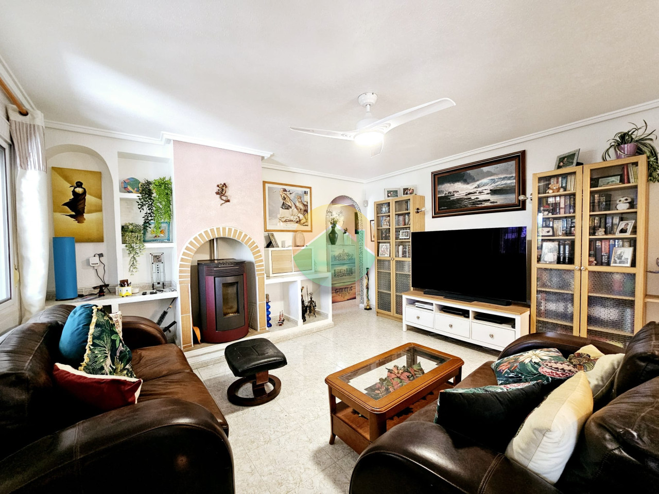 3 Bedroom Semi-Detached For Sale