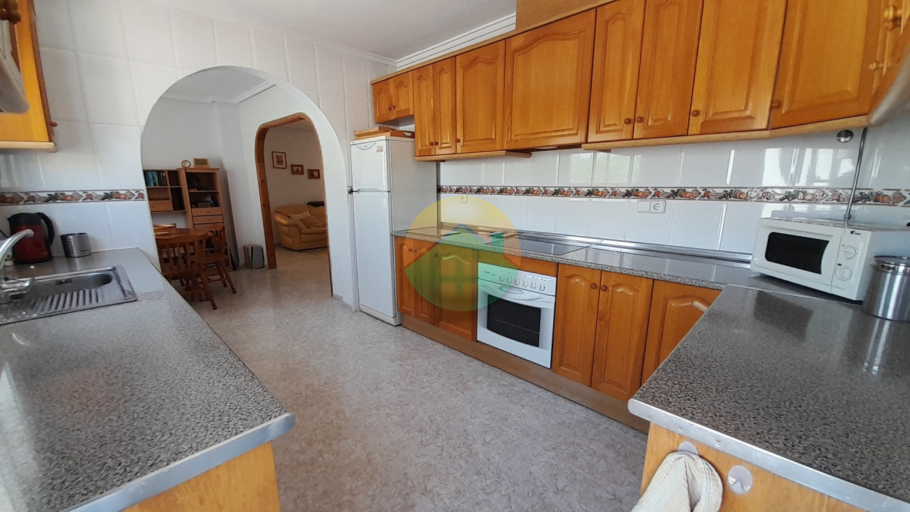 3 Bedroom Detached For Sale