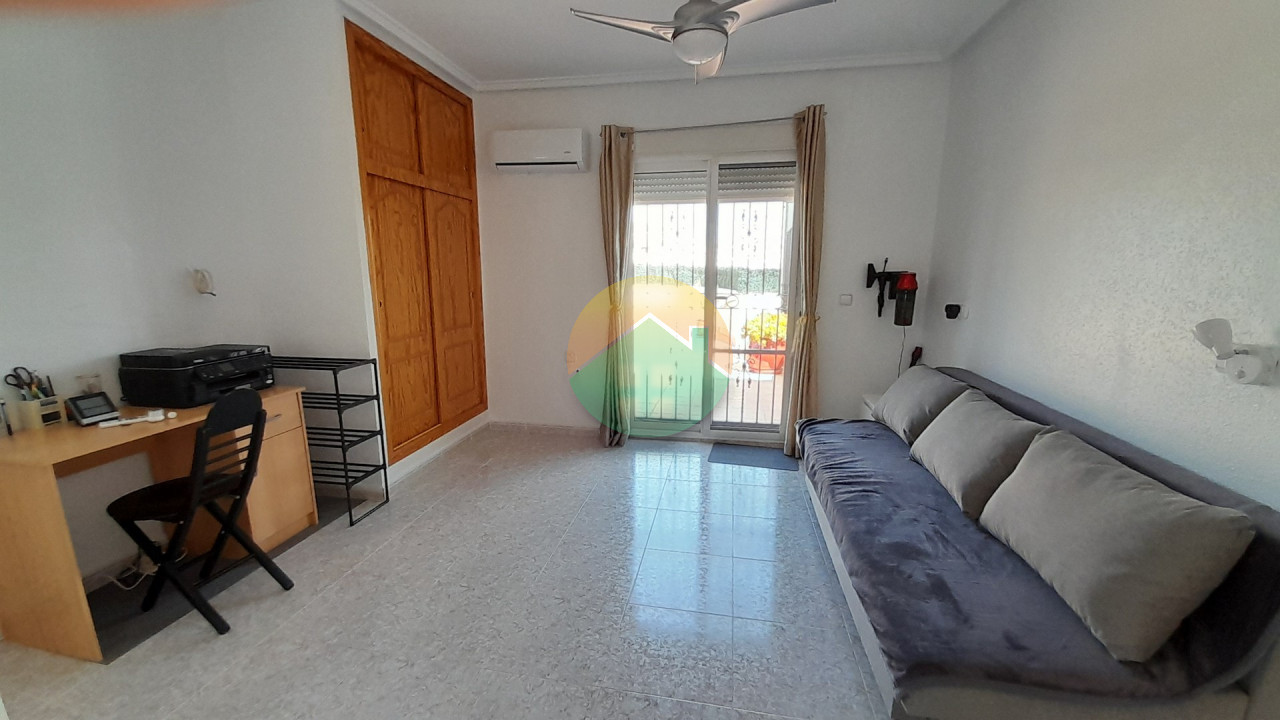 3 Bedroom Detached For Sale