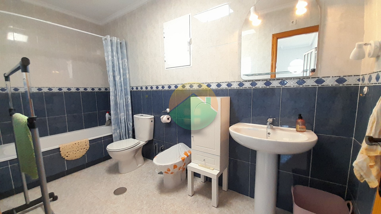 3 Bedroom Detached For Sale