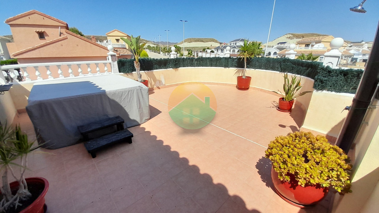 3 Bedroom Detached For Sale