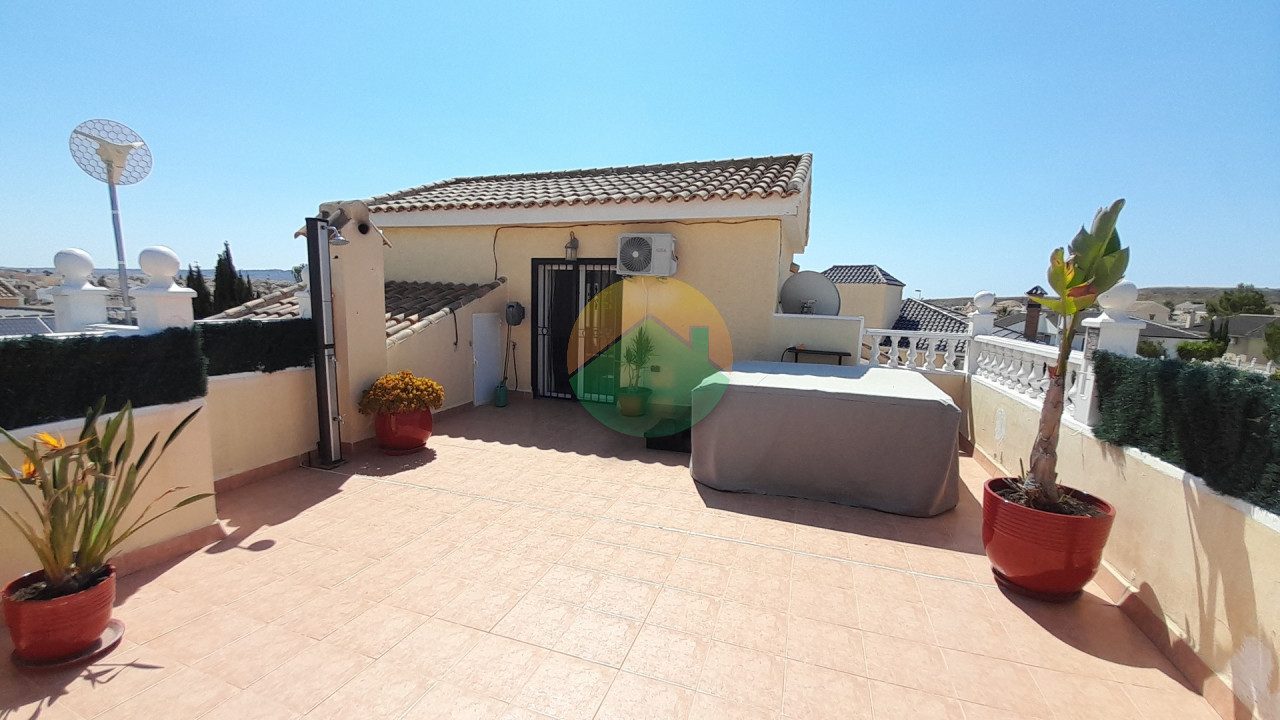 3 Bedroom Detached For Sale