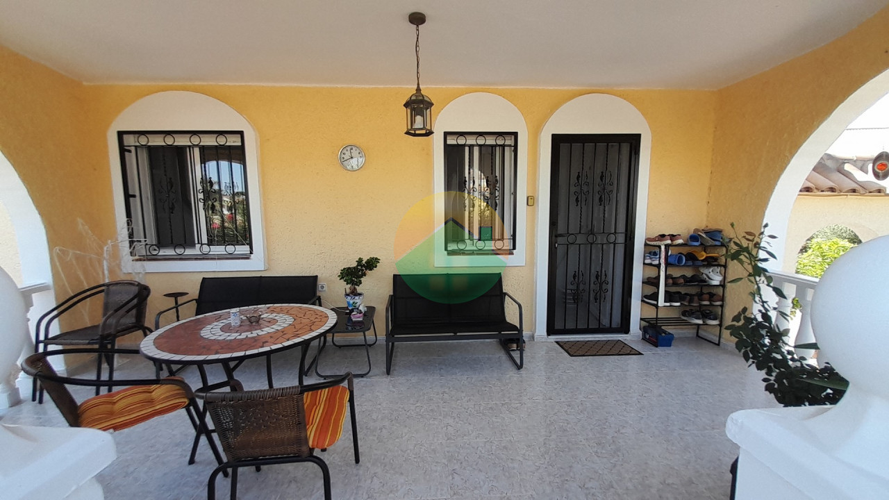 3 Bedroom Detached For Sale