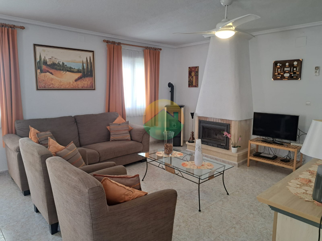 3 Bedroom Detached For Sale
