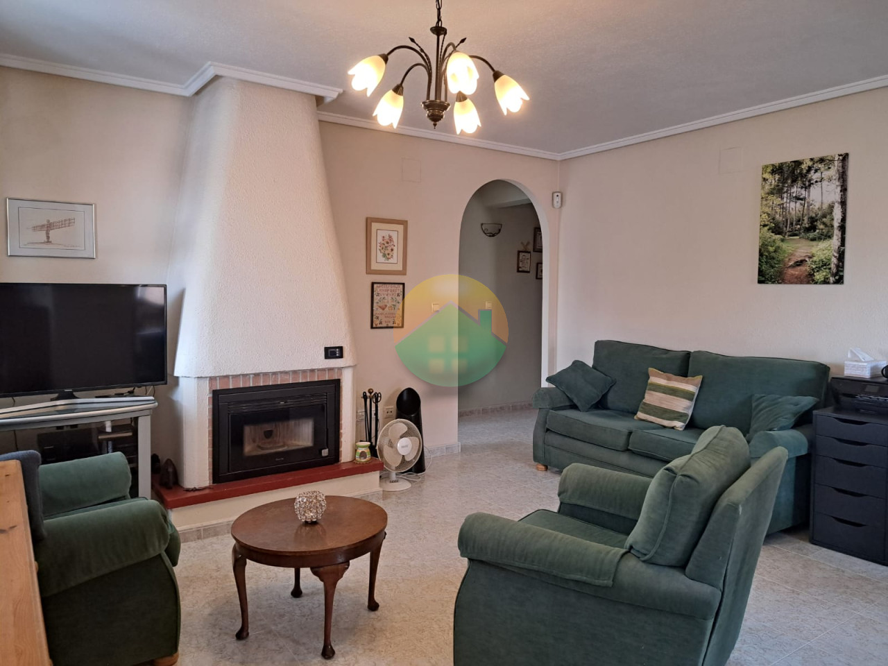 3 Bedroom Detached For Sale