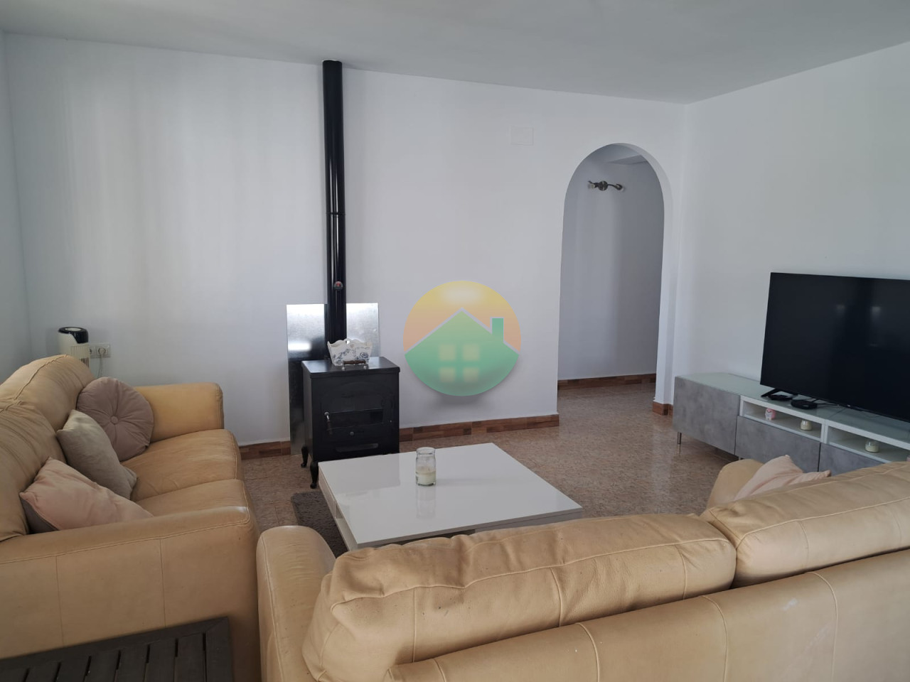 3 Bedroom Detached For Sale