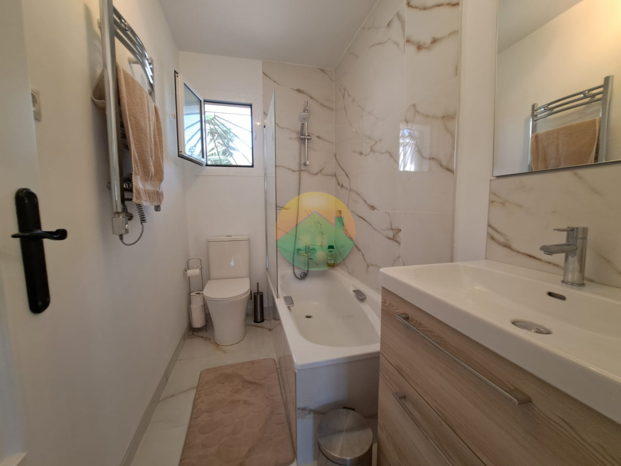3 Bedroom Detached For Sale