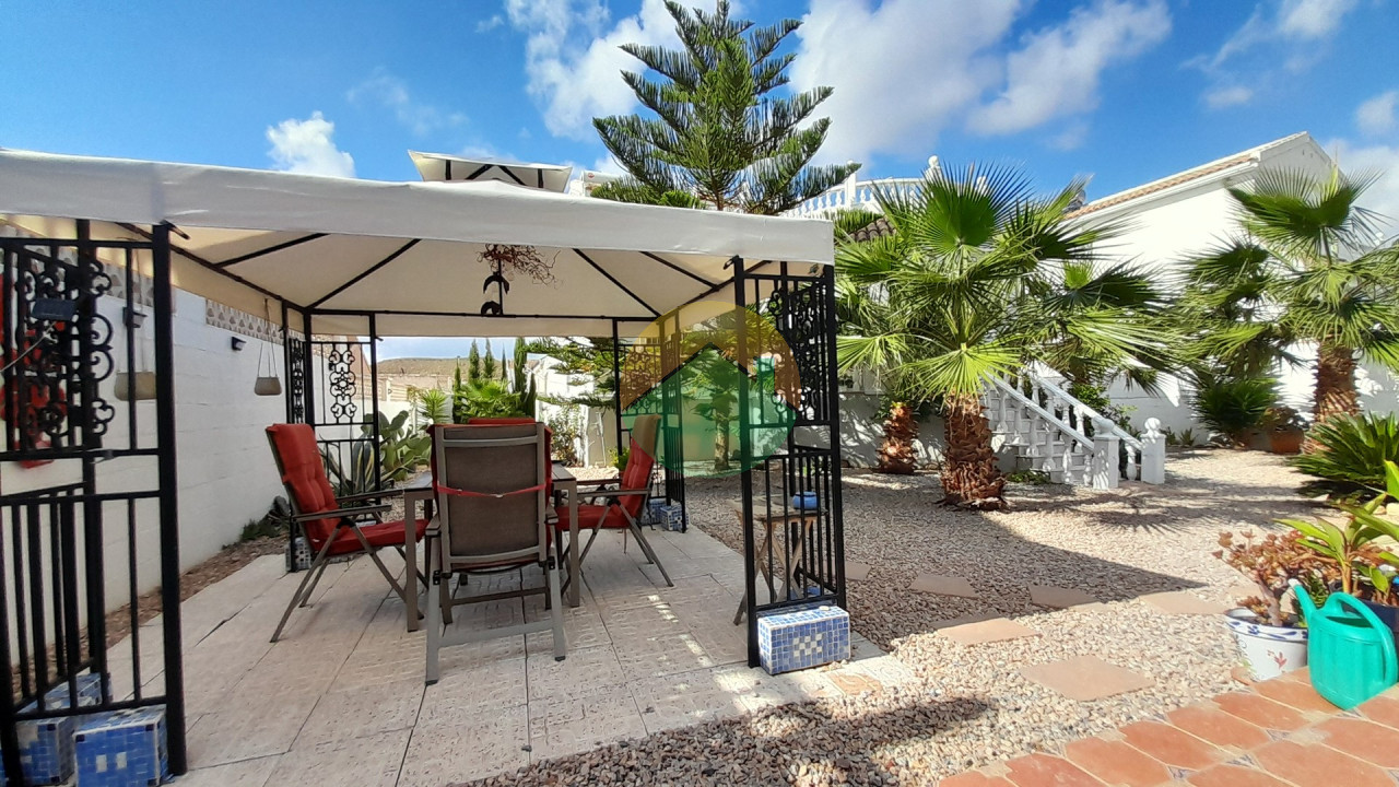 3 Bedroom Detached For Sale