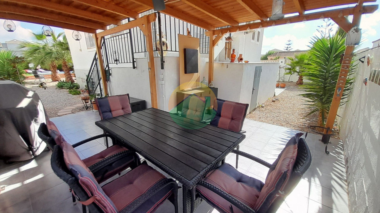 3 Bedroom Detached For Sale