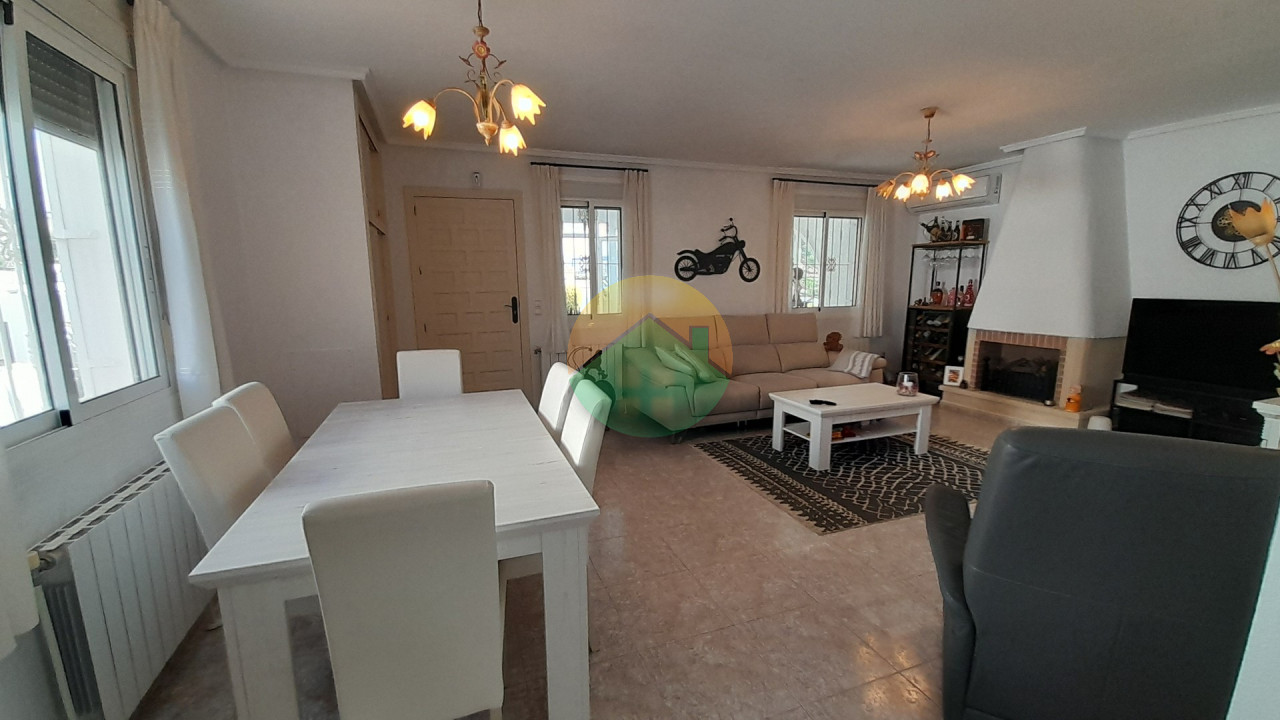 3 Bedroom Detached For Sale