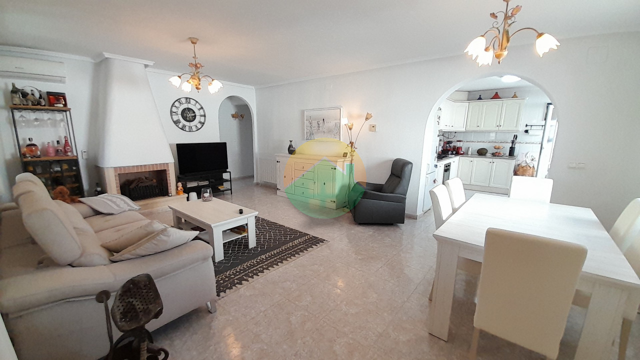 3 Bedroom Detached For Sale