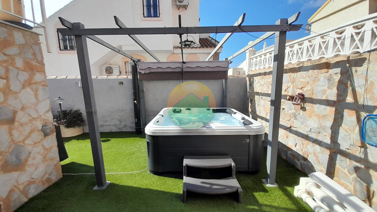 3 Bedroom Detached For Sale