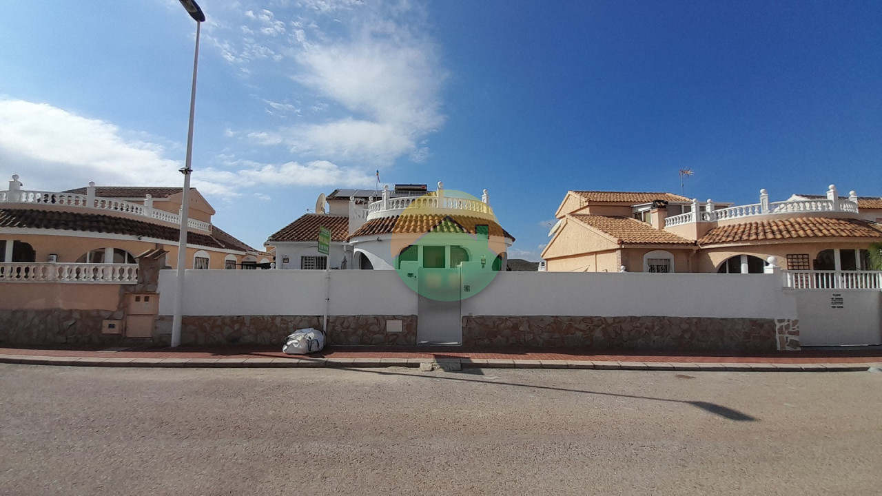 3 Bedroom Detached For Sale
