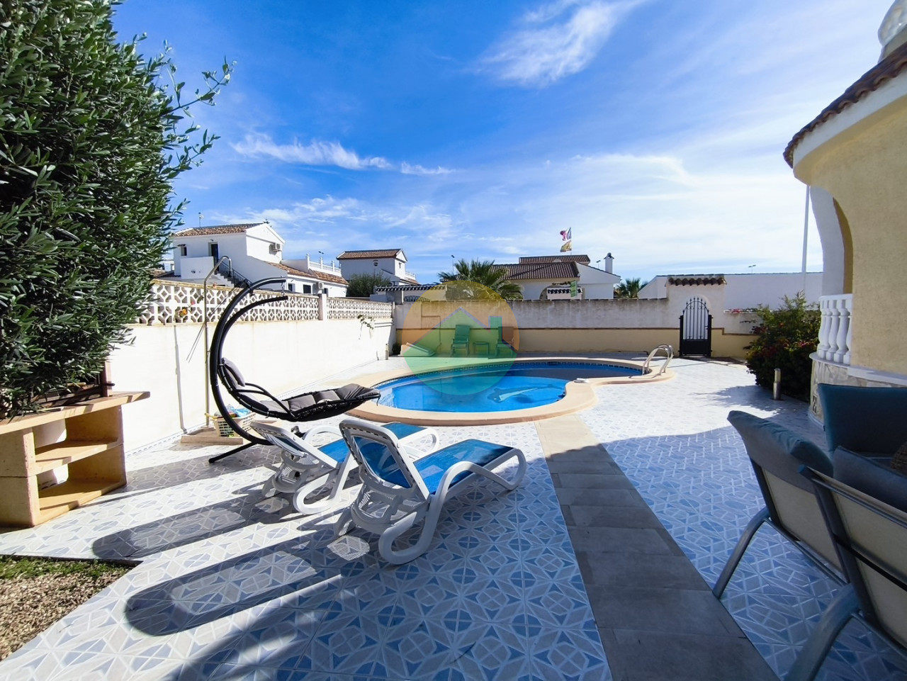 3 Bedroom Detached For Sale