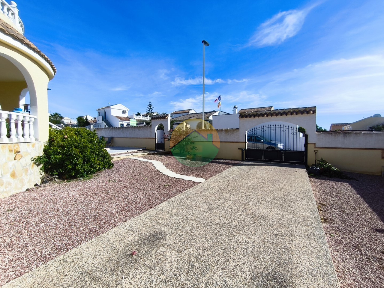 3 Bedroom Detached For Sale