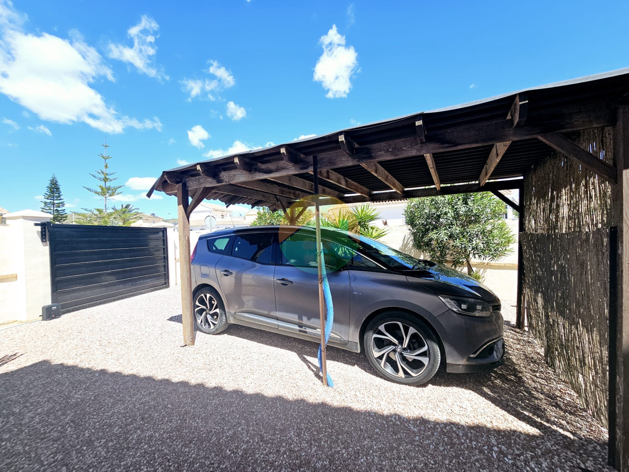 3 Bedroom Detached For Sale