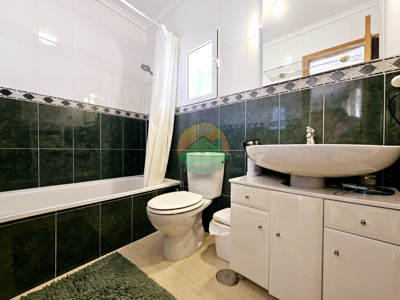 3 Bedroom Detached For Sale