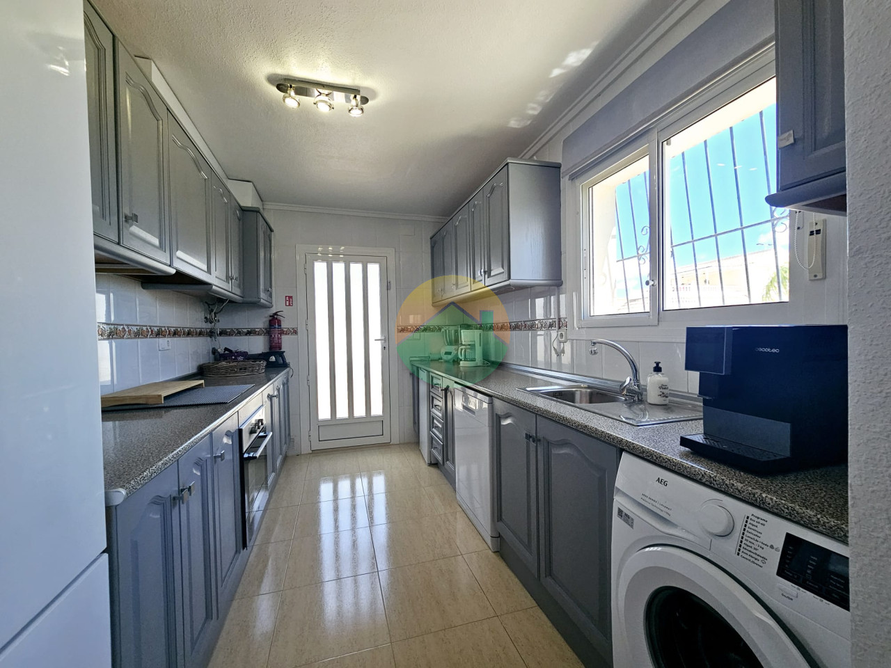 3 Bedroom Detached For Sale