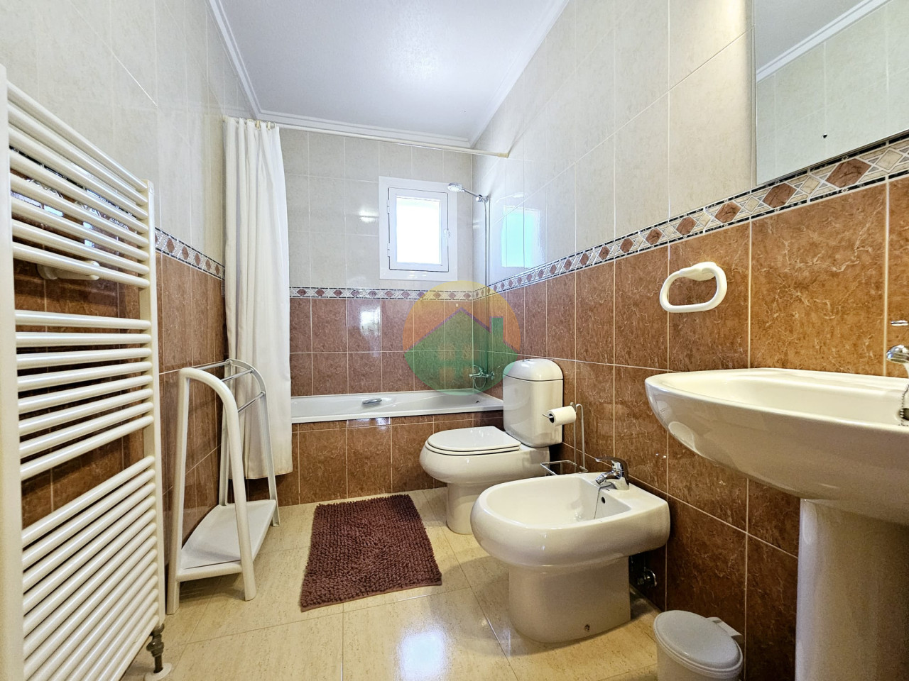 3 Bedroom Detached For Sale