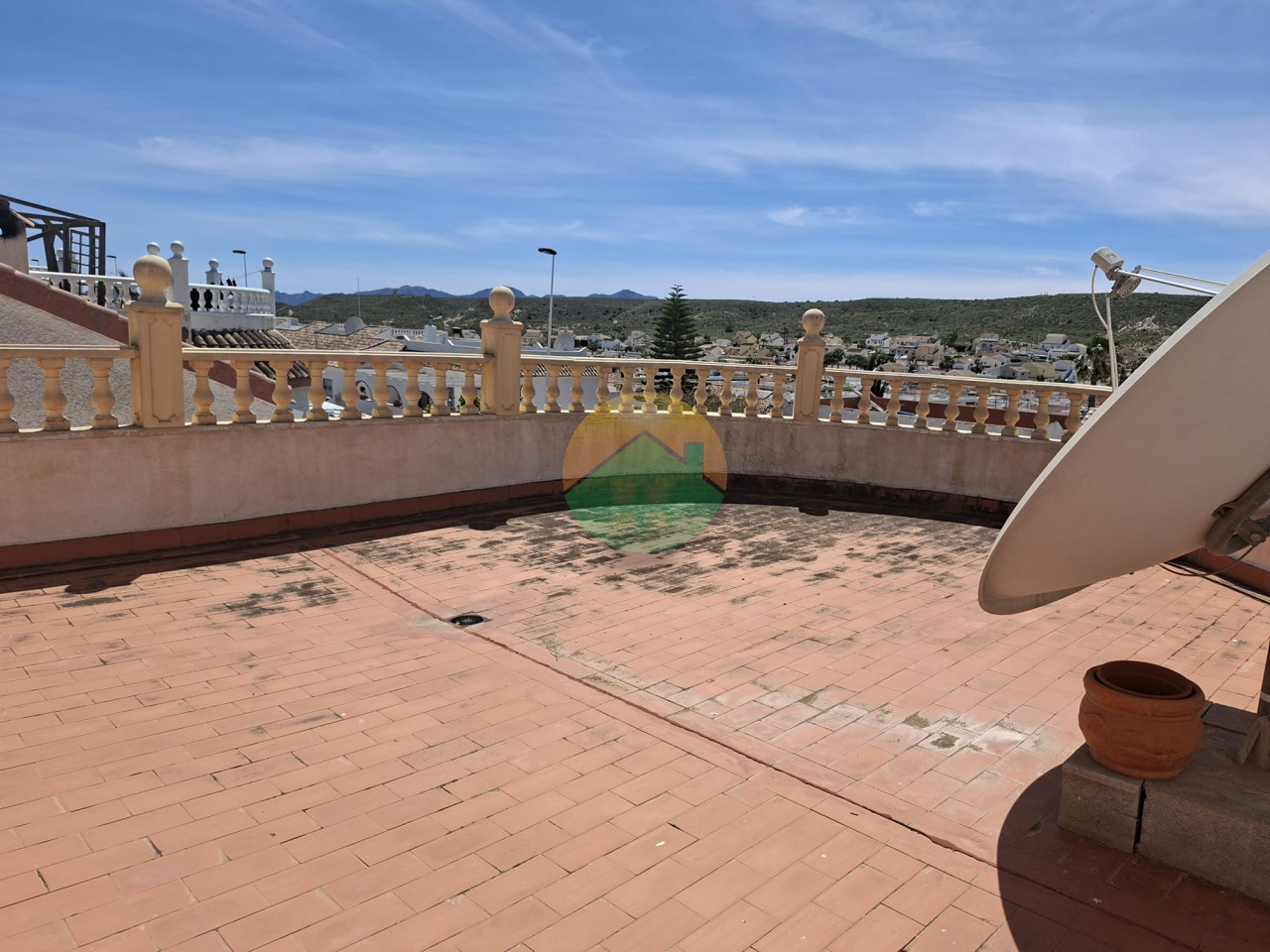 3 Bedroom Detached For Sale