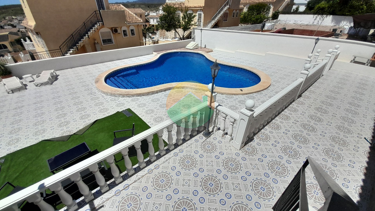 3 Bedroom Detached For Sale