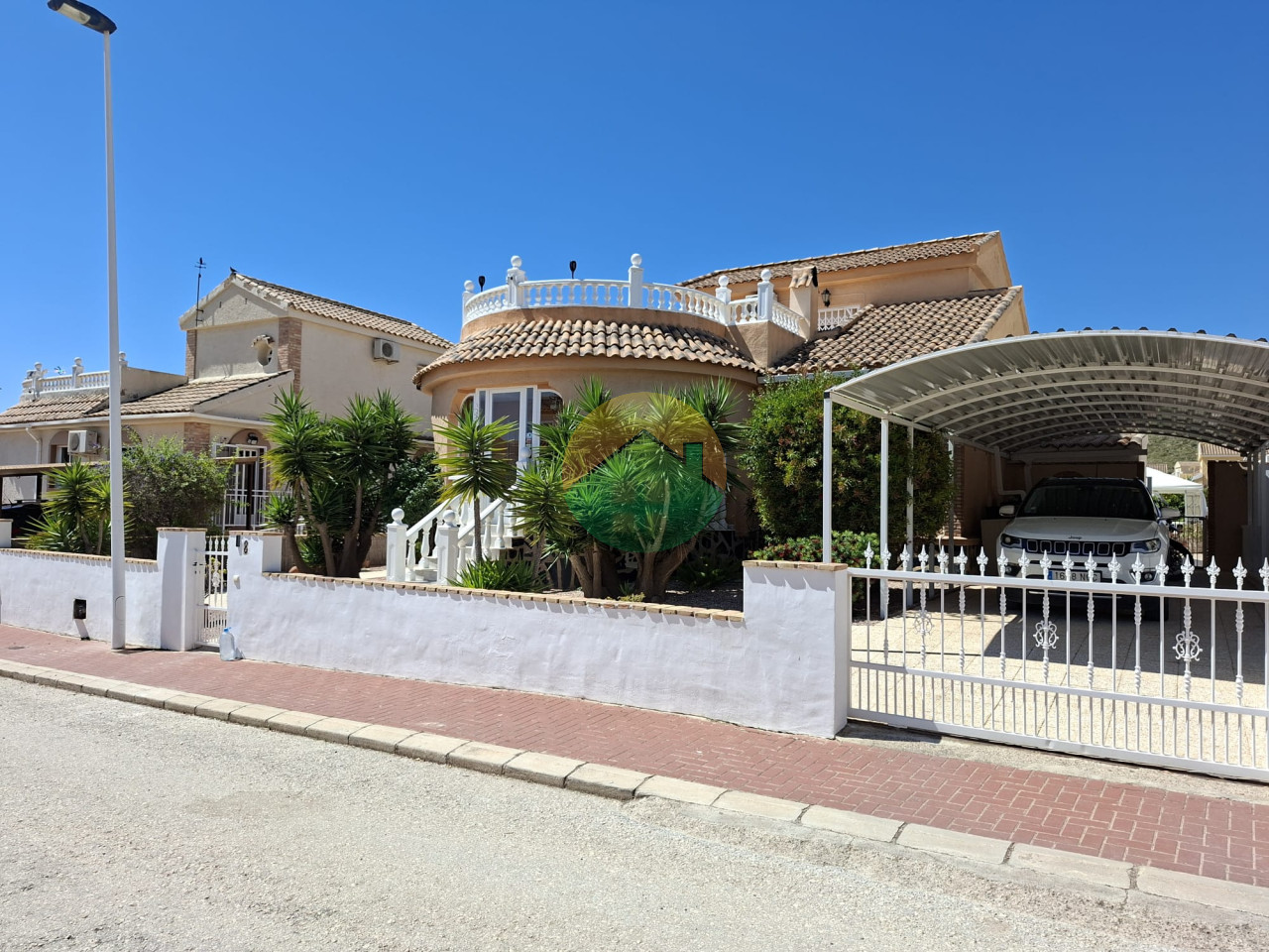 3 Bedroom Detached For Sale
