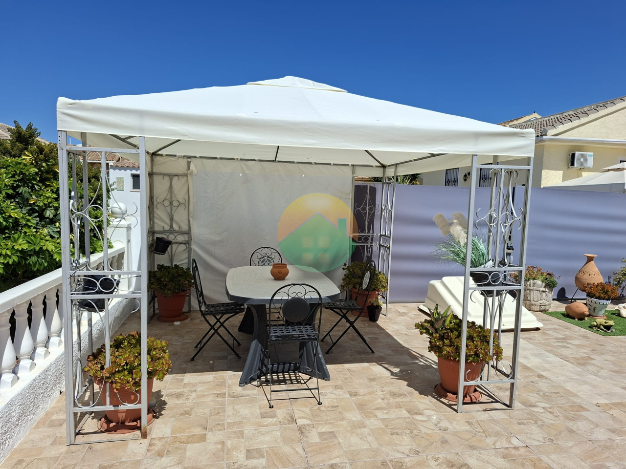 3 Bedroom Detached For Sale