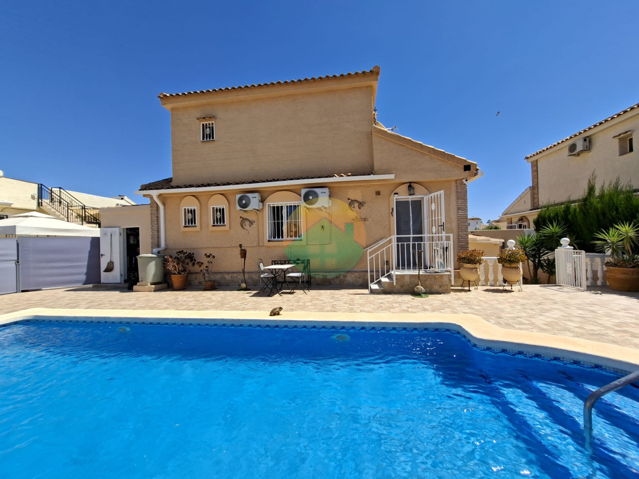 3 Bedroom Detached For Sale