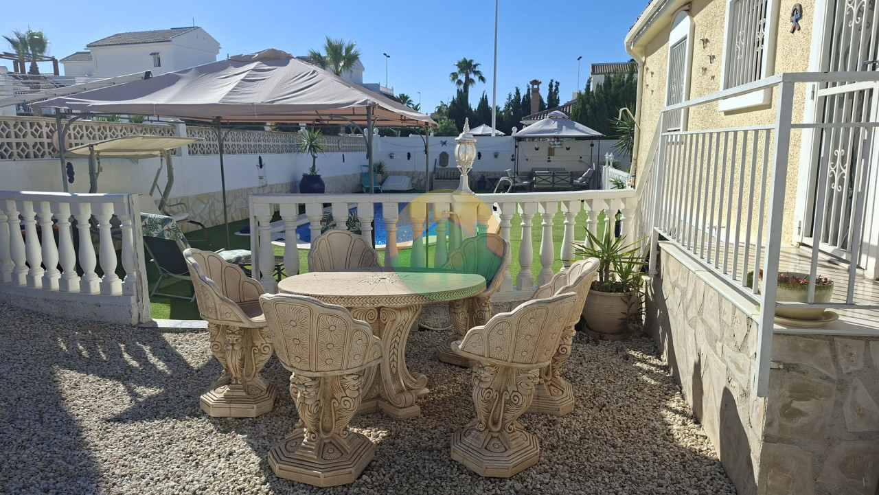 3 Bedroom Detached For Sale