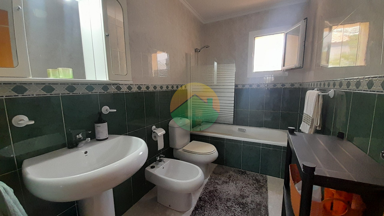 3 Bedroom Detached For Sale