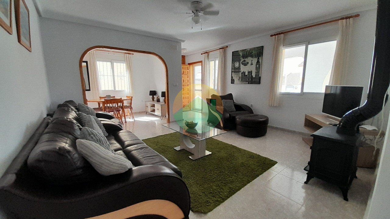 3 Bedroom Detached For Sale