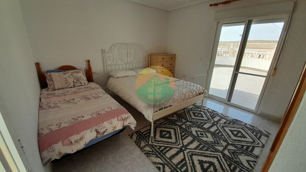 3 Bedroom Detached For Sale