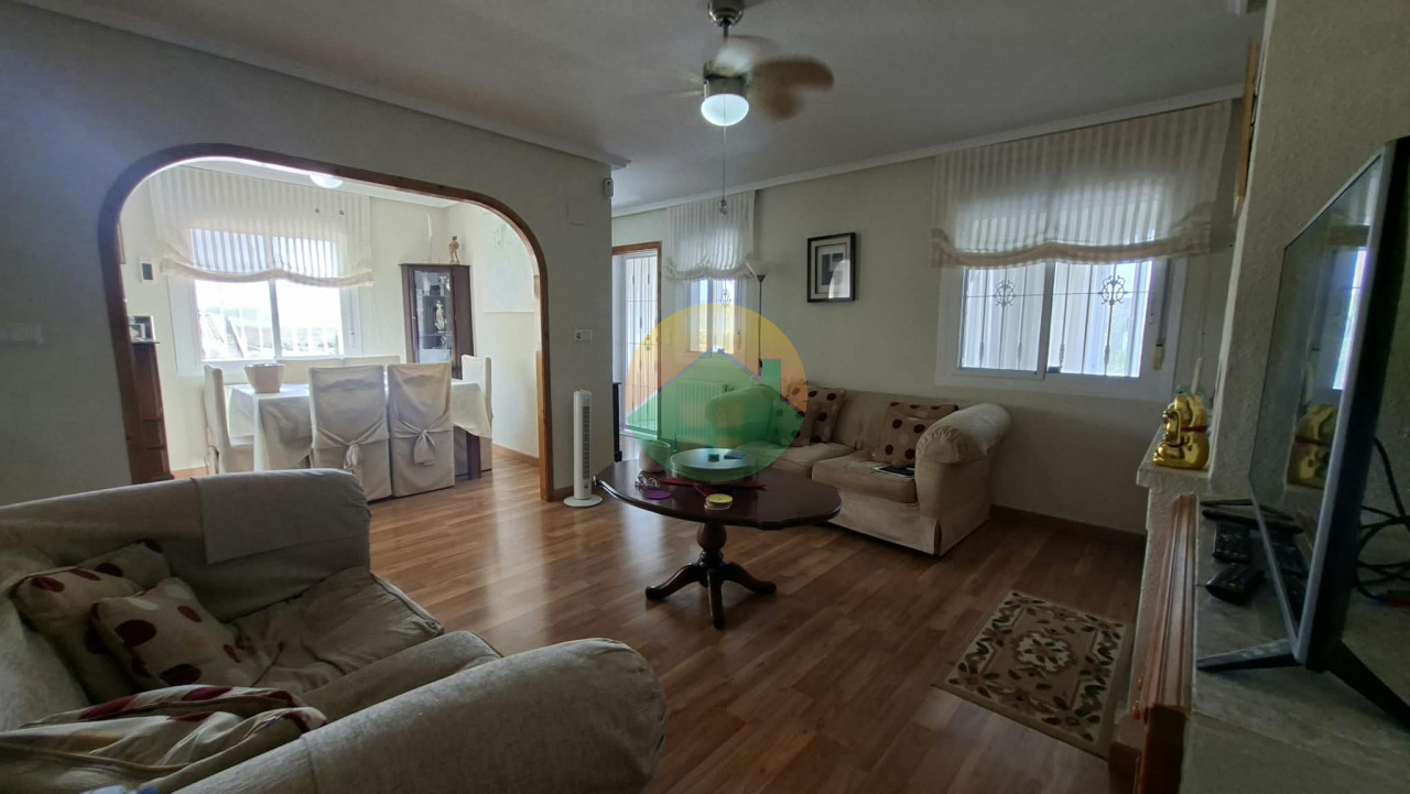 3 Bedroom Detached For Sale