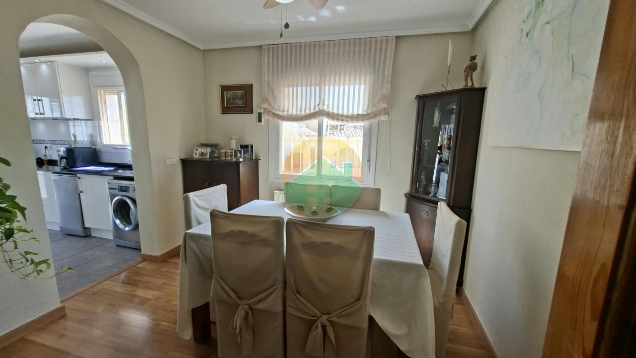 3 Bedroom Detached For Sale