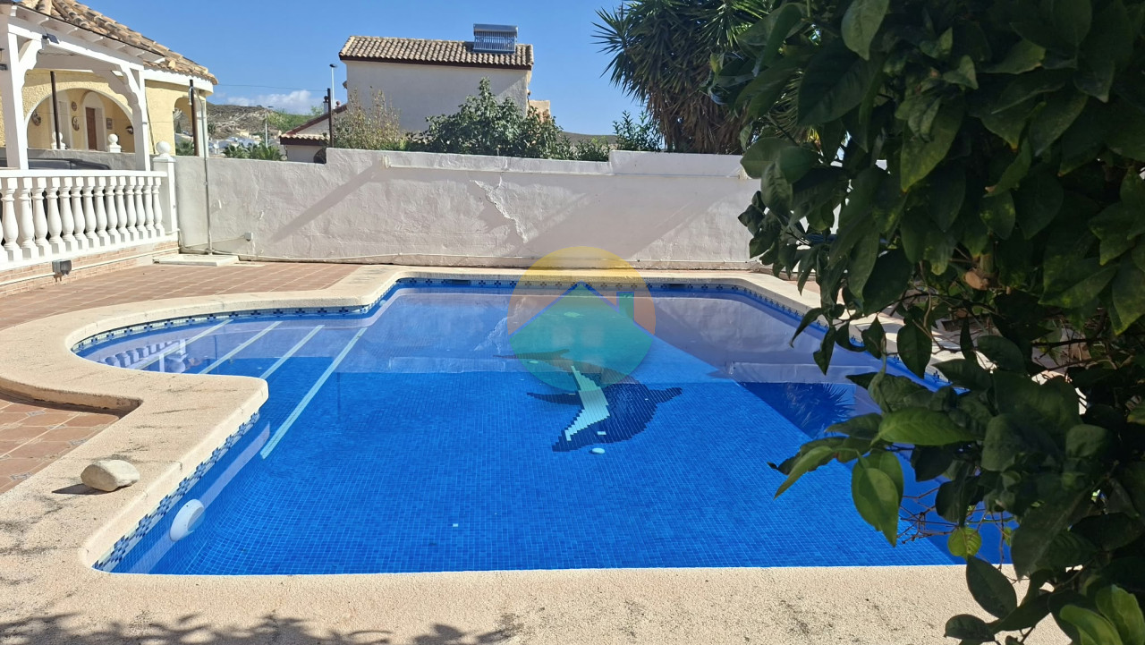 4 Bedroom Detached For Sale