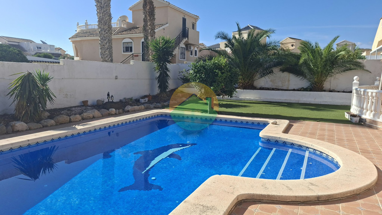 4 Bedroom Detached For Sale