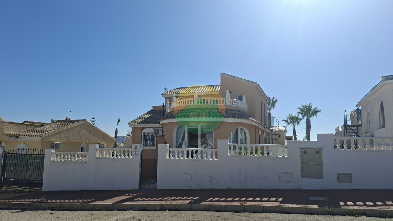 4 Bedroom Detached For Sale