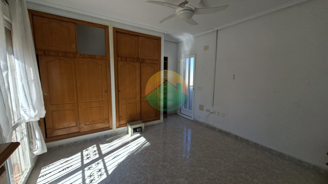 3 Bedroom Detached For Sale