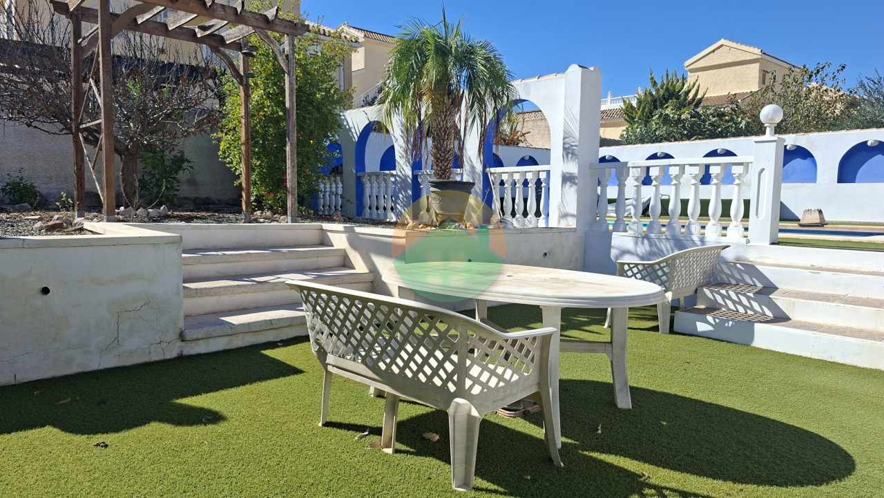3 Bedroom Detached For Sale