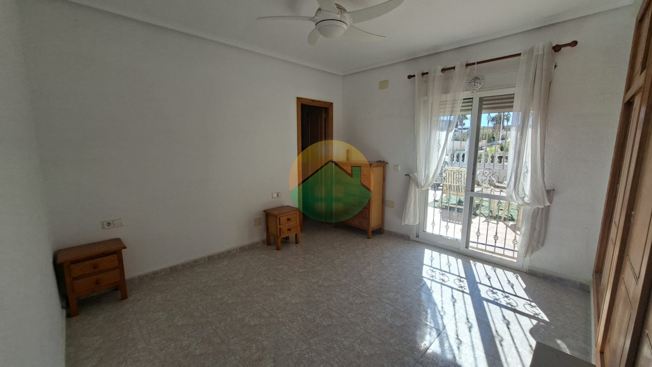 3 Bedroom Detached For Sale