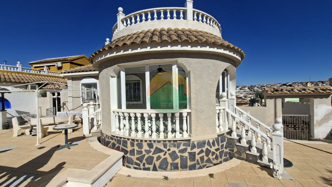 3 Bedroom Detached For Sale