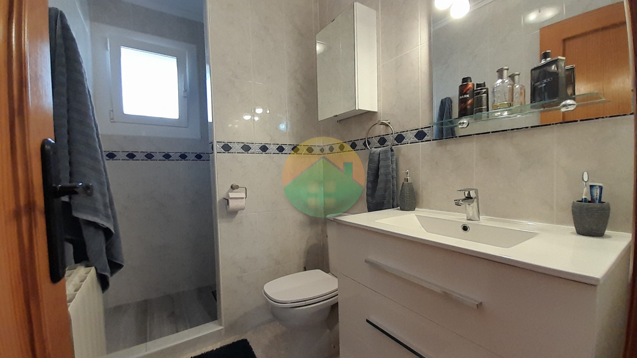 2 Bedroom Detached For sale