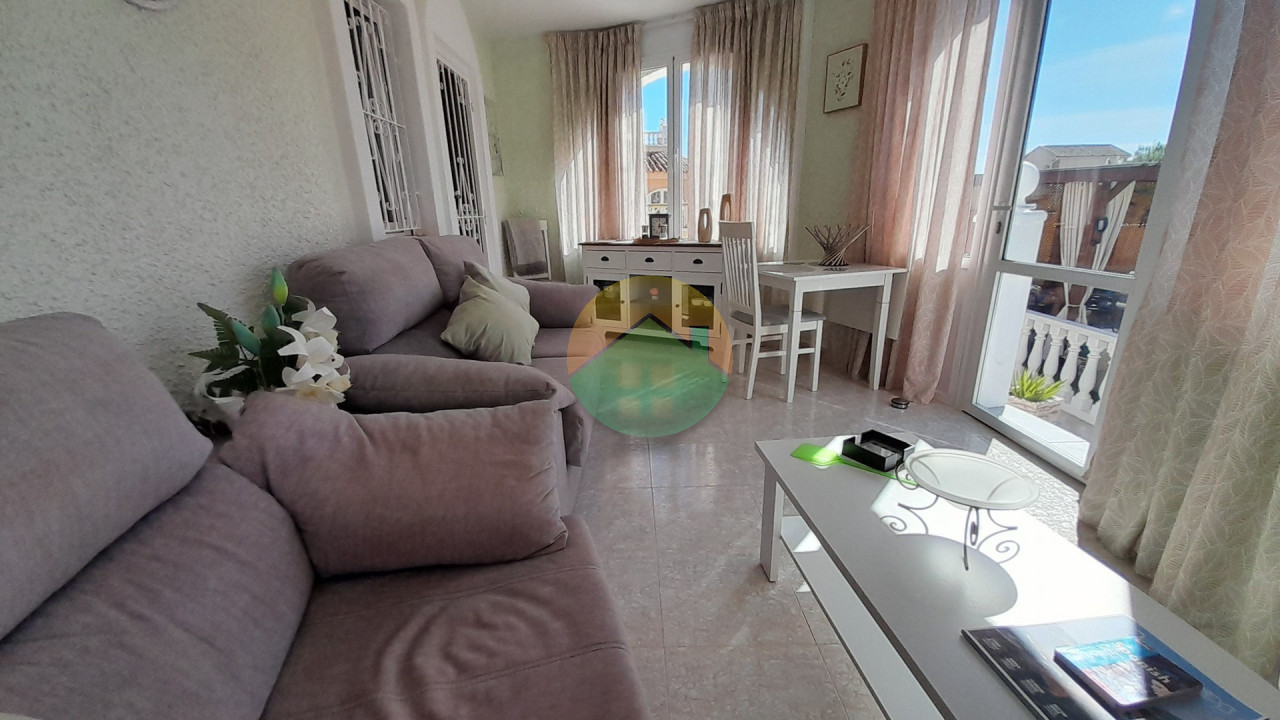 2 Bedroom Detached For sale