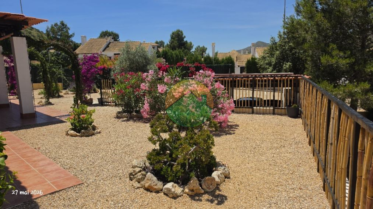 3 Bedroom Semi-Detached For Sale