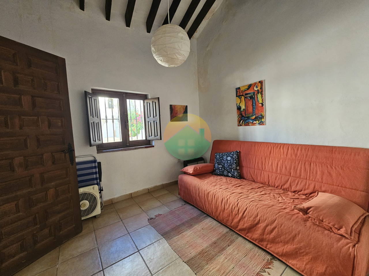 6 Bedroom Country House For Sale